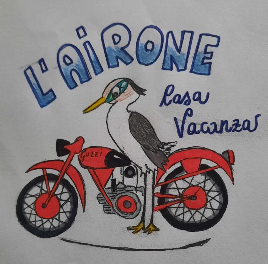 L'Airone - Casa Vacanza マンデッロ・デル・ラーリオ エクステリア 写真